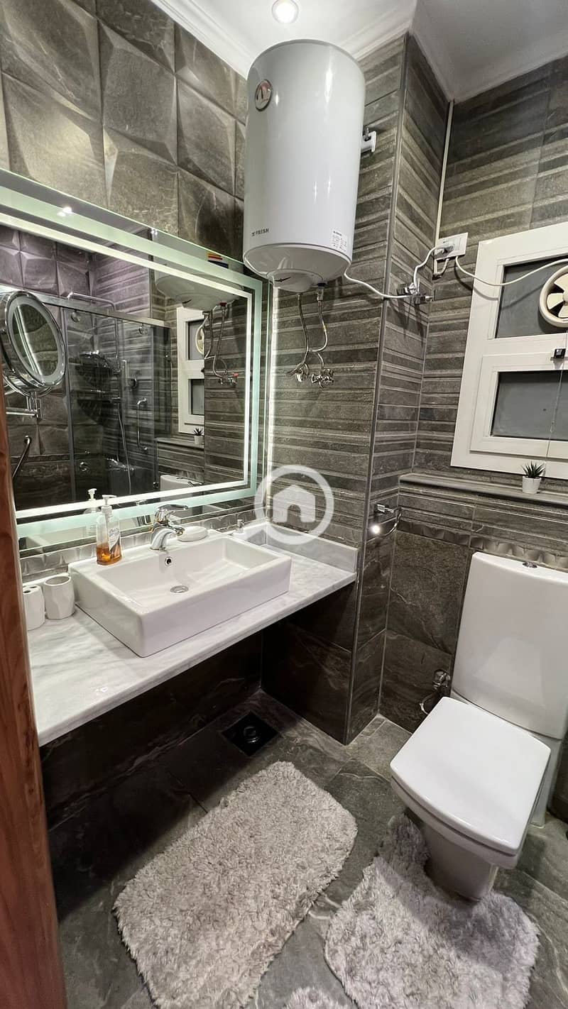 10 WhatsApp Image 2025-10-24 at 5.06. 59 PM (1). jpeg