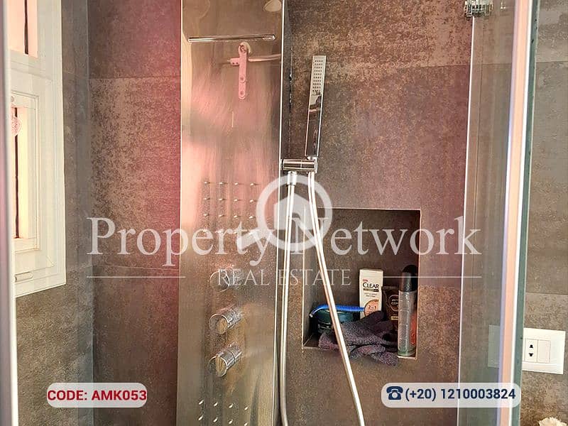 18 AMK053 (25). png