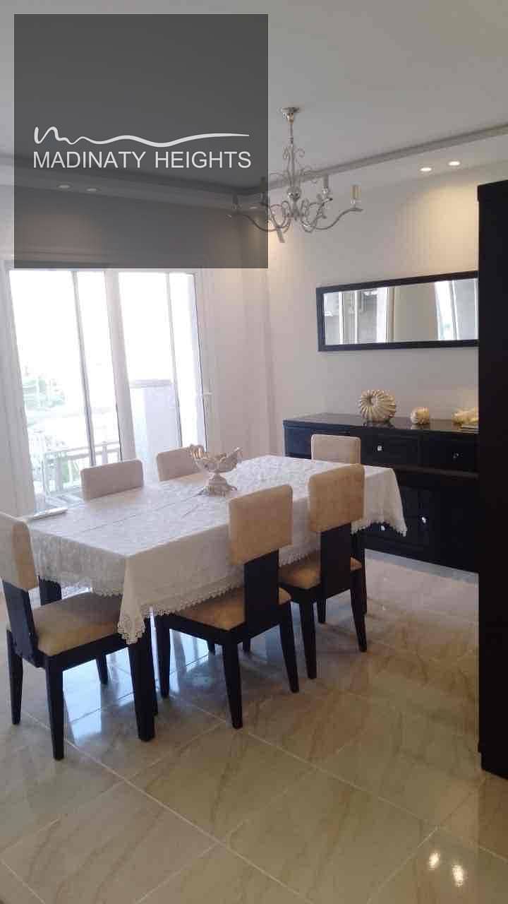 4 78d6f659-1094-4f46-9055-1f225786ae65. jpg