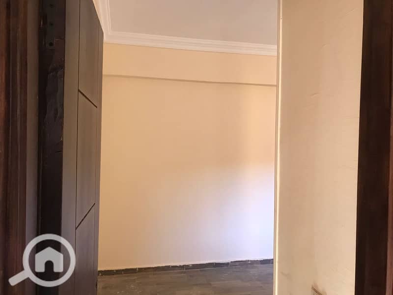 10 WhatsApp Image 2025-10-21 at 11.45. 19_191730a5. jpg