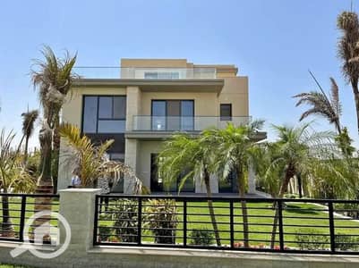 5 Bedroom Villa for Sale in Sheikh Zayed, Giza - FB_IMG_1760969825918. jpg