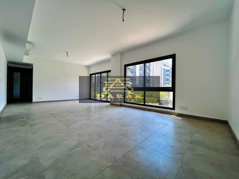 4 3f2c5600-b8c4-425f-bc13-bd1f0e777c36. jpg