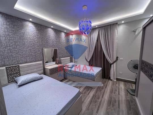 3 8a569234-6a33-40b0-8b9f-6aef80e6f886. png