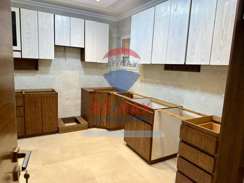 3 WhatsApp Image 2024-12-10 at 12.47. 51 (1). jpeg