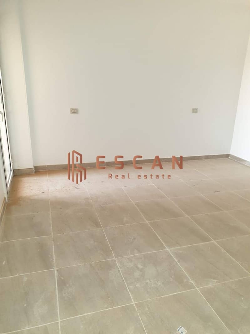 3 U113303 (11). jpeg