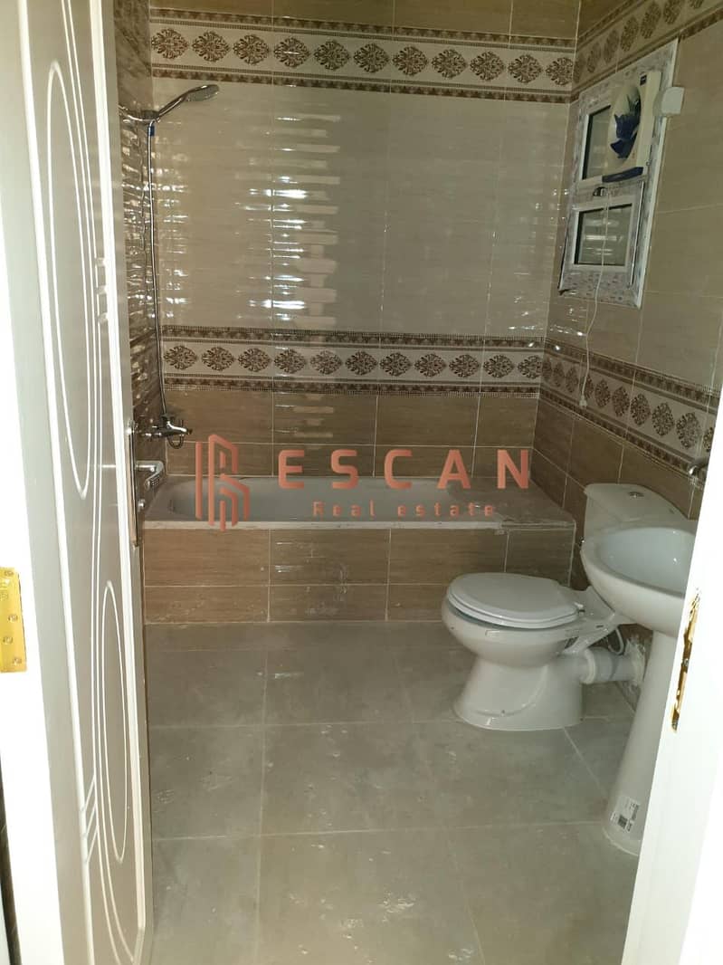 4 U113303 (10). jpeg