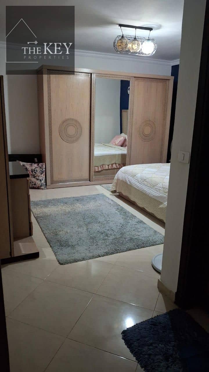 9 ed3276d8-db03-400f-acca-51162f2265fd. jpg