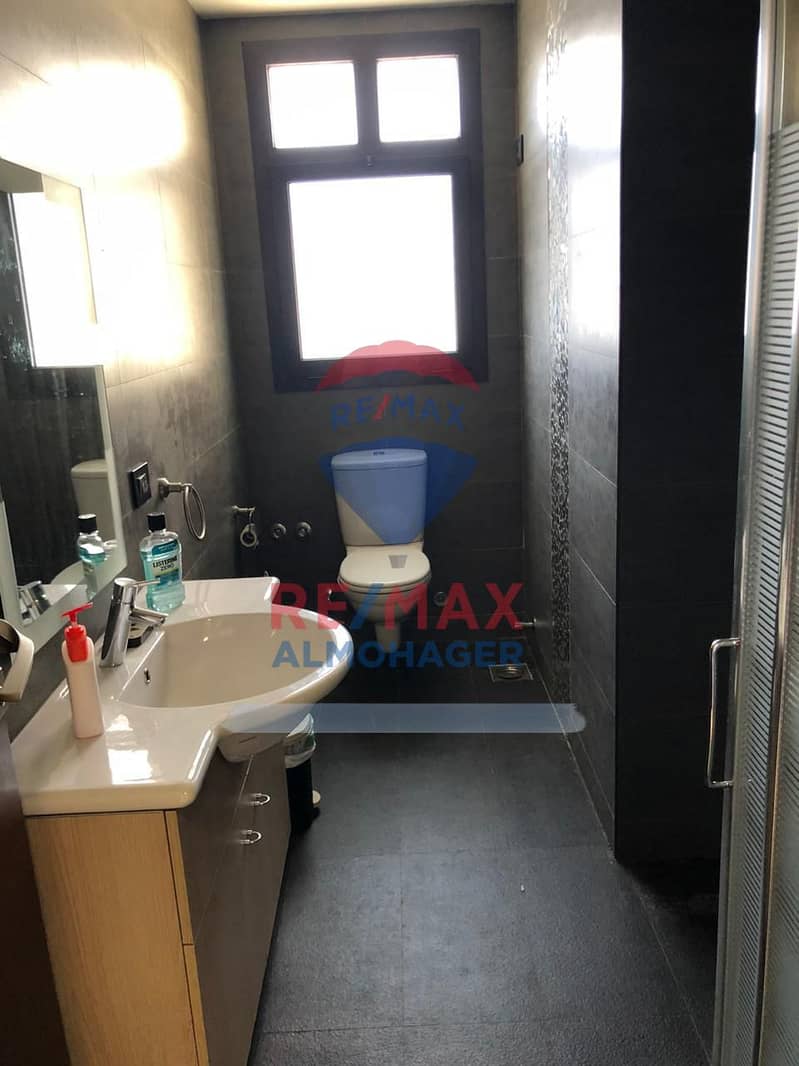 12 WhatsApp Image 2024-12-08 at 17.27. 39. jpeg