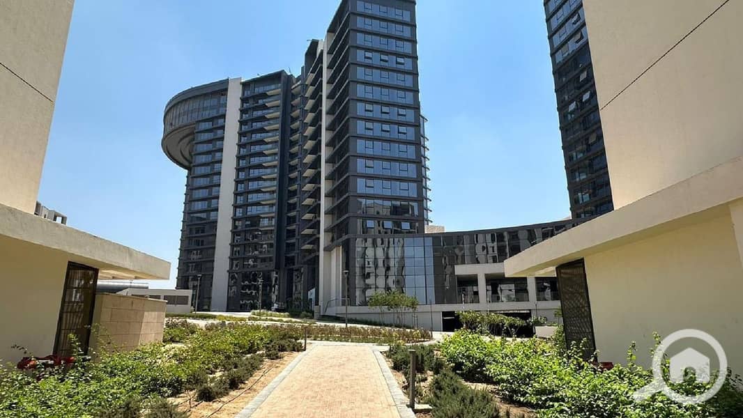 4 WhatsApp Image 2025-10-20 at 2.21. 30 PM. jpeg