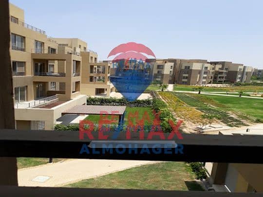 4 38277947-8eb3-44ee-a3c9-d8f668e4ee81. png