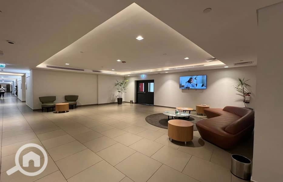 4 WhatsApp Image 2024-12-07 at 2.25. 41 PM (8)_1400x900. jpg