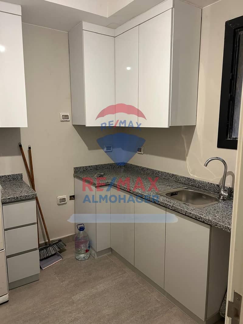 2 WhatsApp Image 2025-10-25 at 2.06. 49 PM. jpeg