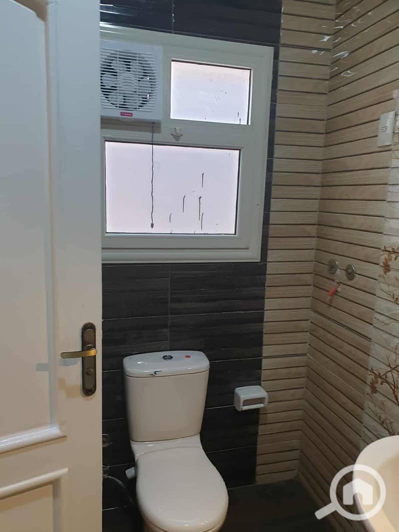 14 1ecd3c07-de01-4fbb-aa12-d000a6e3c012. jpg