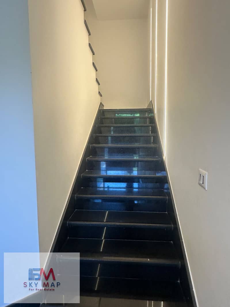 6 WhatsApp Image 2025-10-19 at 6.14. 42 PM (3). jpeg