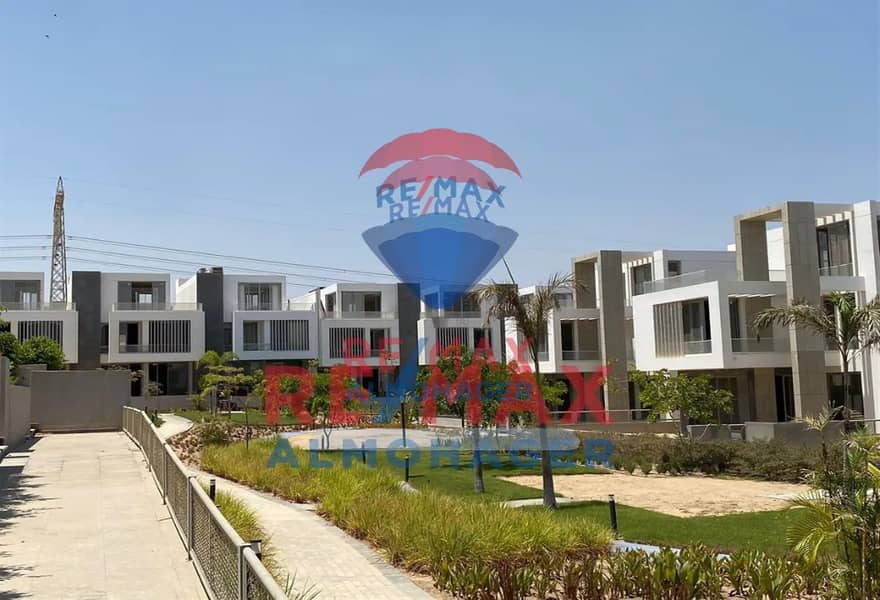 9 6953415-400a6o. jpg