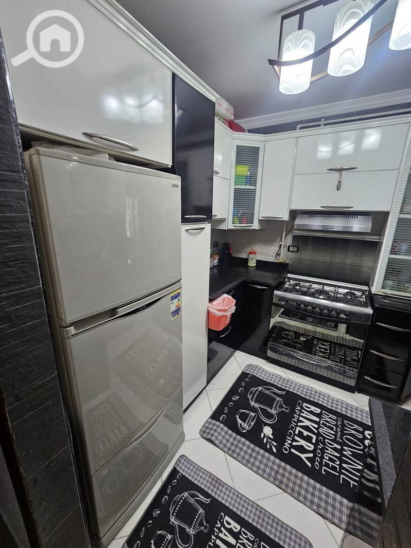 4 adba9b3e-7a99-4301-8eb3-30520e027d14. jpeg