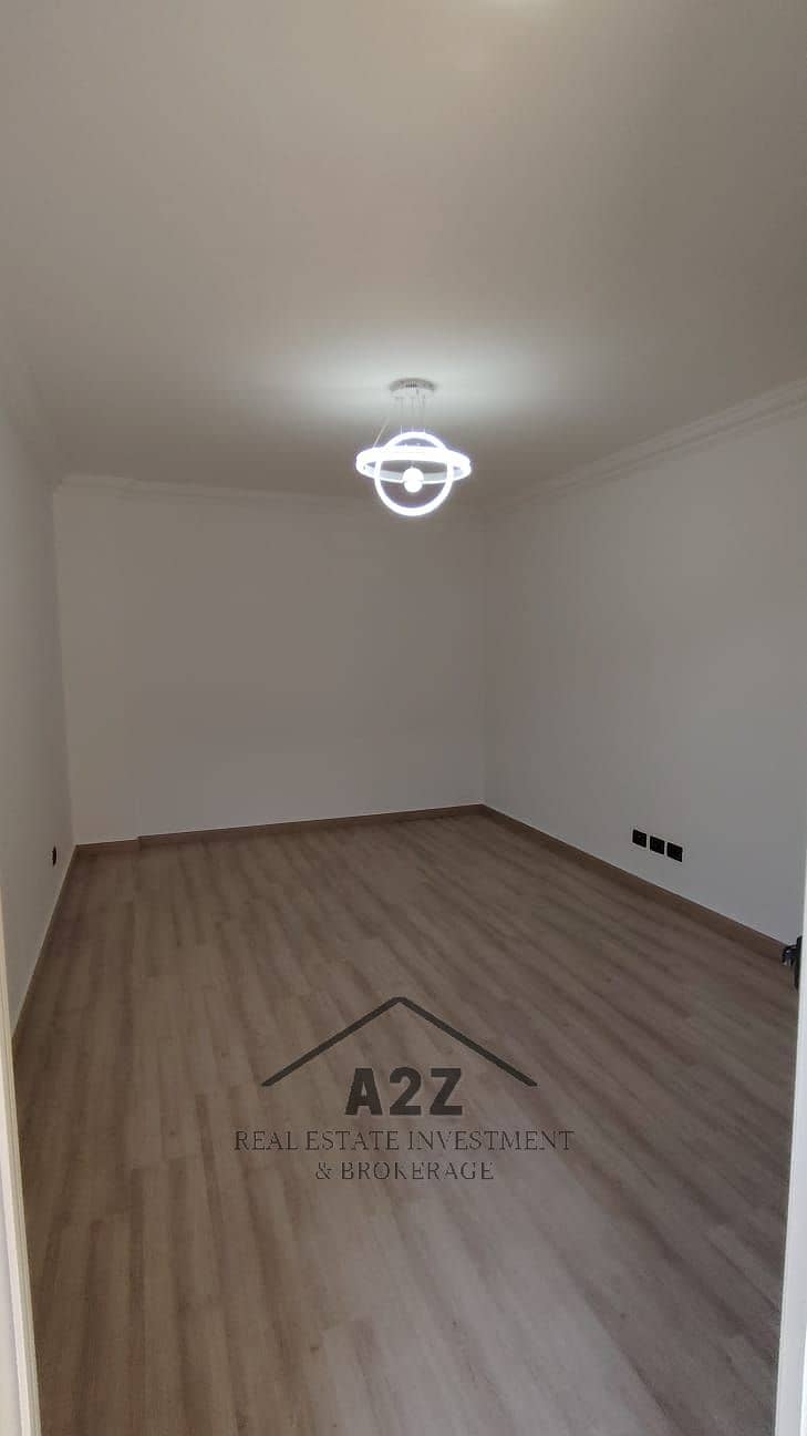 10 WhatsApp Image 2025-09-02 at 3.00. 36 PM. jpeg