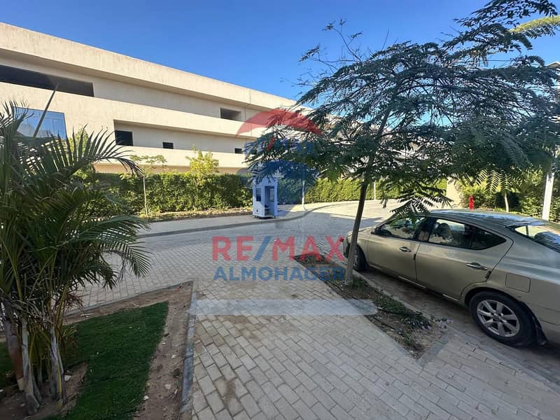 7 WhatsApp Image 2025-04-15 at 5.21. 08 PM (3). jpeg