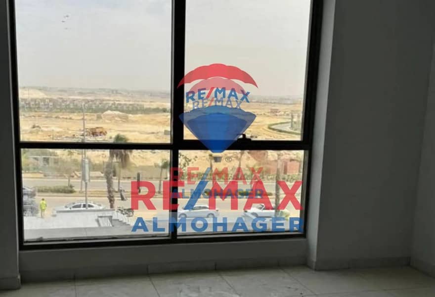 9 6739441-d607co. jpg