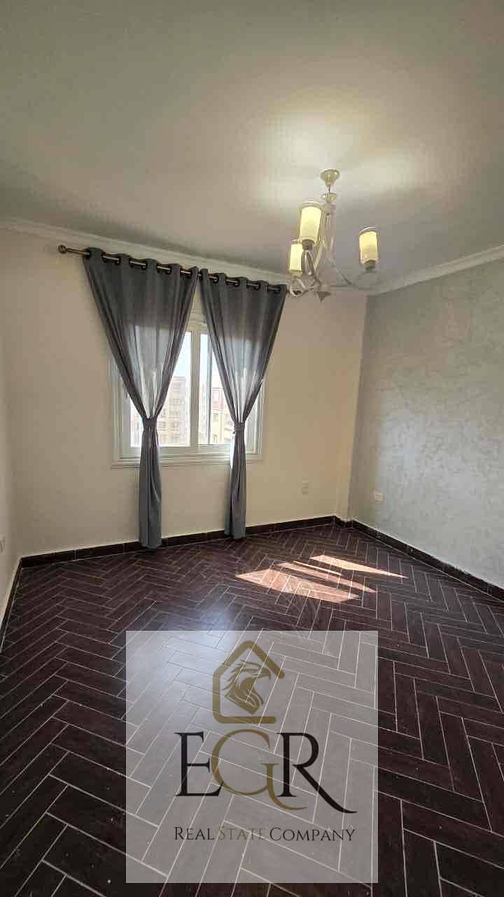 4 8e5a3afe-ce0d-4830-a56e-7ae79d3f8154. jpg