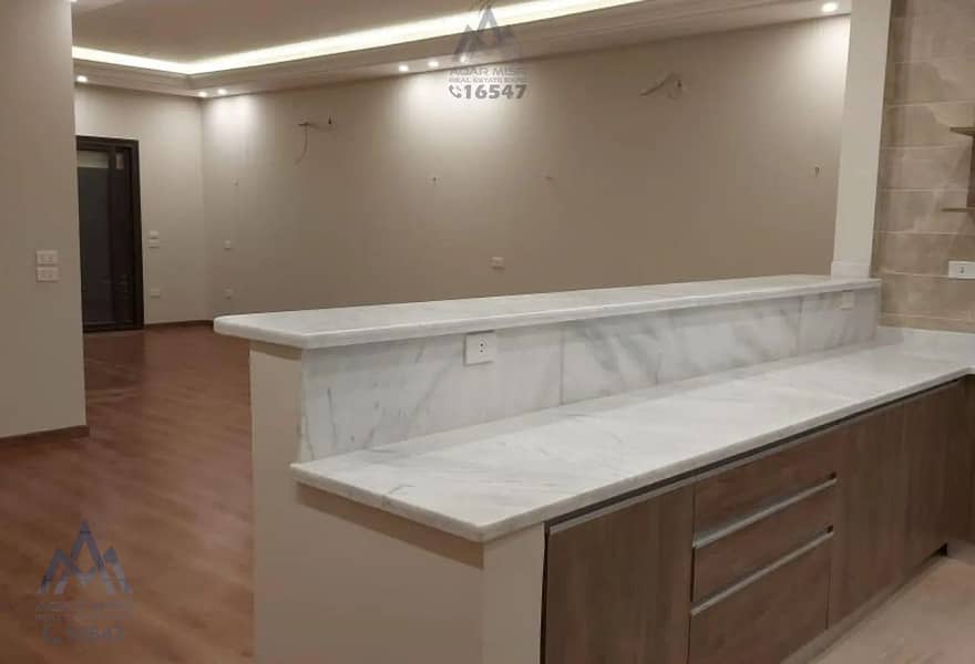 2 شقة 3 غرف ريسيل بجاردن 50م وتشطيب الترا سوبر لوكس3. jpg