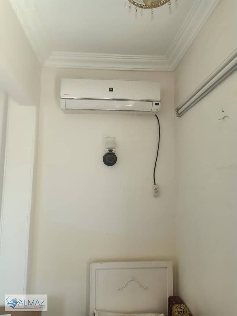 21 WhatsApp Image 2025-09-24 at 11.12. 40 AM. jpeg