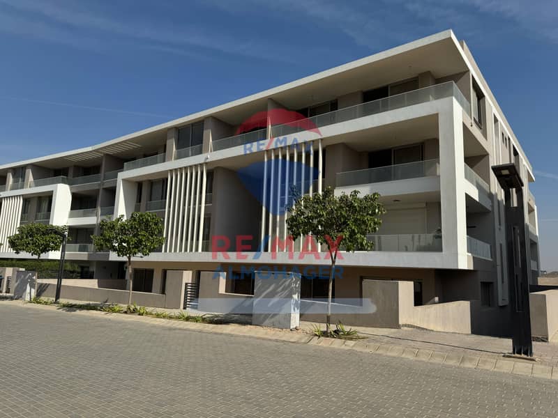 6 425728ac-e1ae-47f1-bf58-187c0ebdefc4. jpg