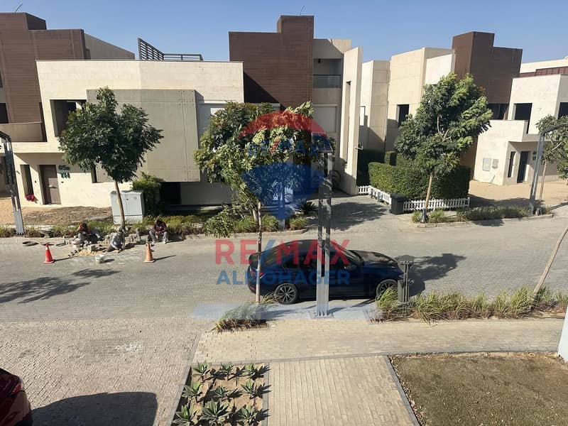 5 WhatsApp Image 2025-03-22 at 2.48. 15 PM (2). jpeg