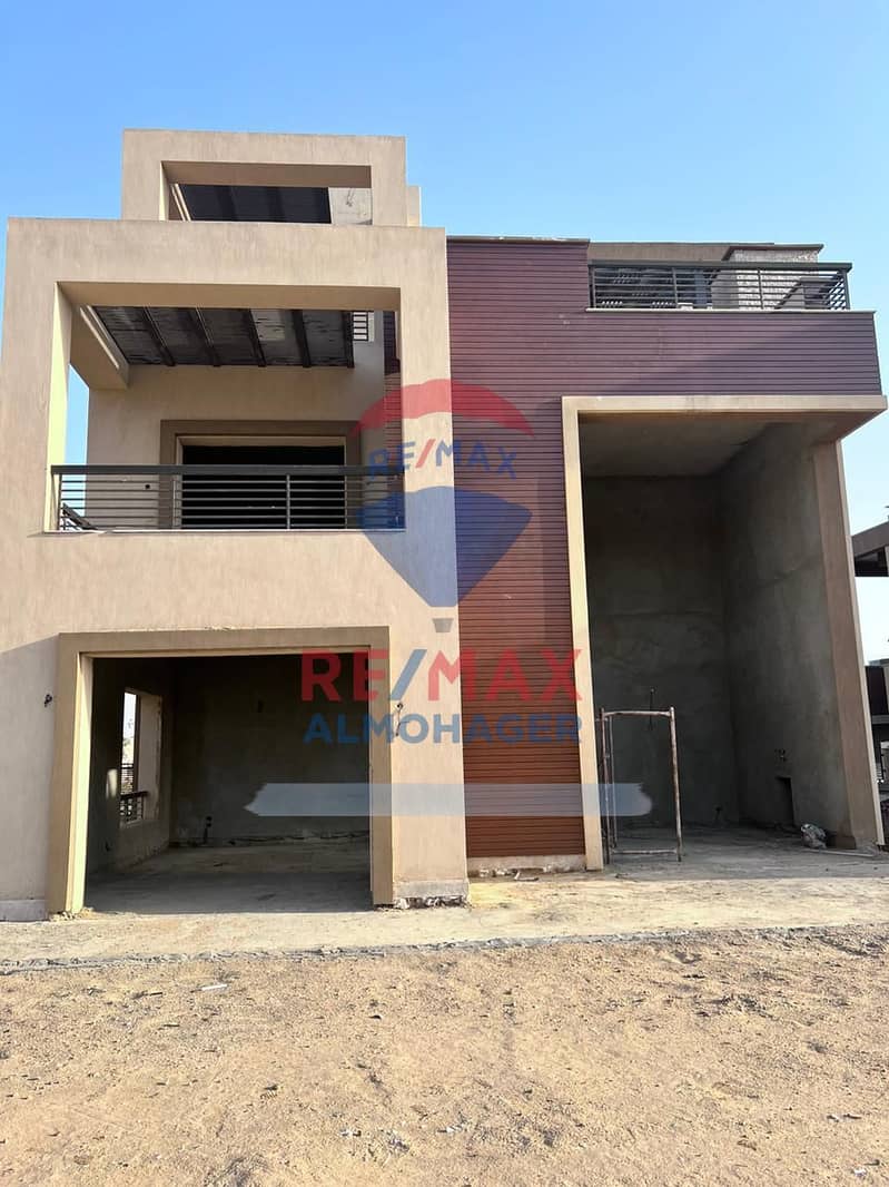 2 487564631_3925782877683937_7299421724992587866_n. jpg