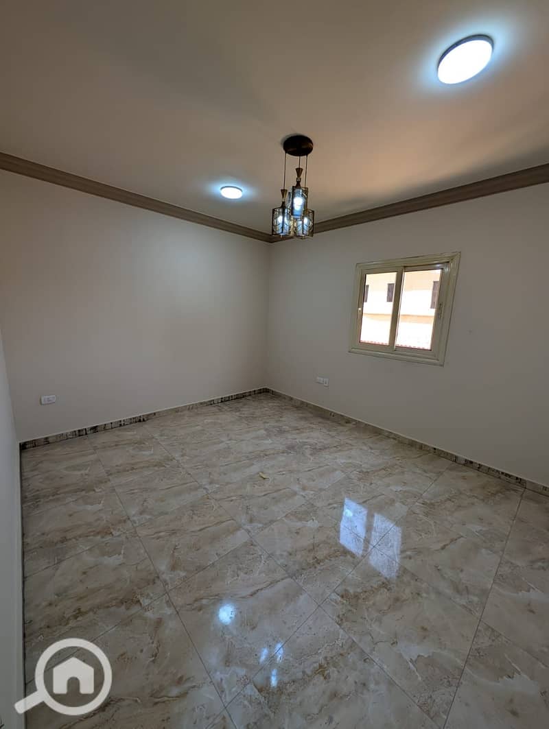 6 WhatsApp Image 2025-10-25 at 2.56. 10 PM (2). jpeg