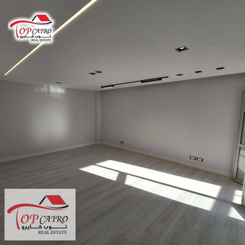 4 WhatsApp Image 2025-10-20 at 3.57. 29 PM (1). jpeg