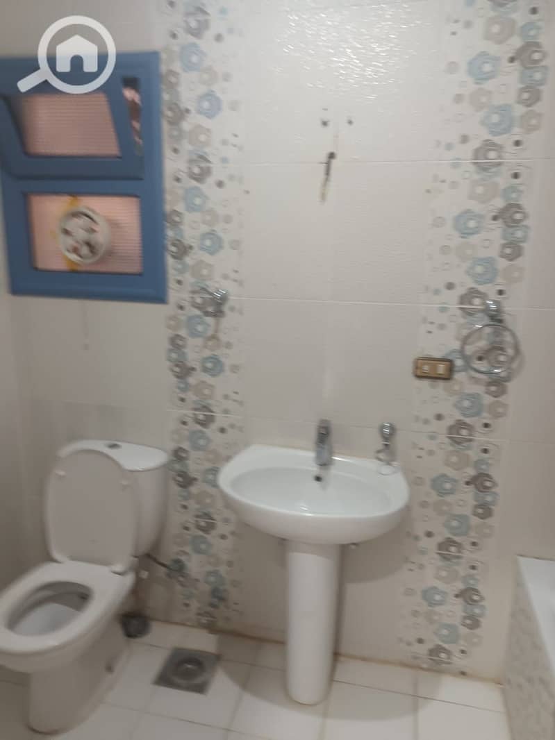 10 WhatsApp Image 2025-10-25 at 3.03. 16 PM (4). jpeg