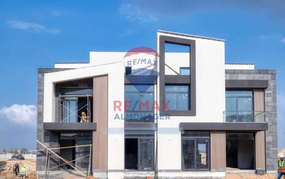 3 476448906_3944376372442482_5549695854757223840_n. jpg