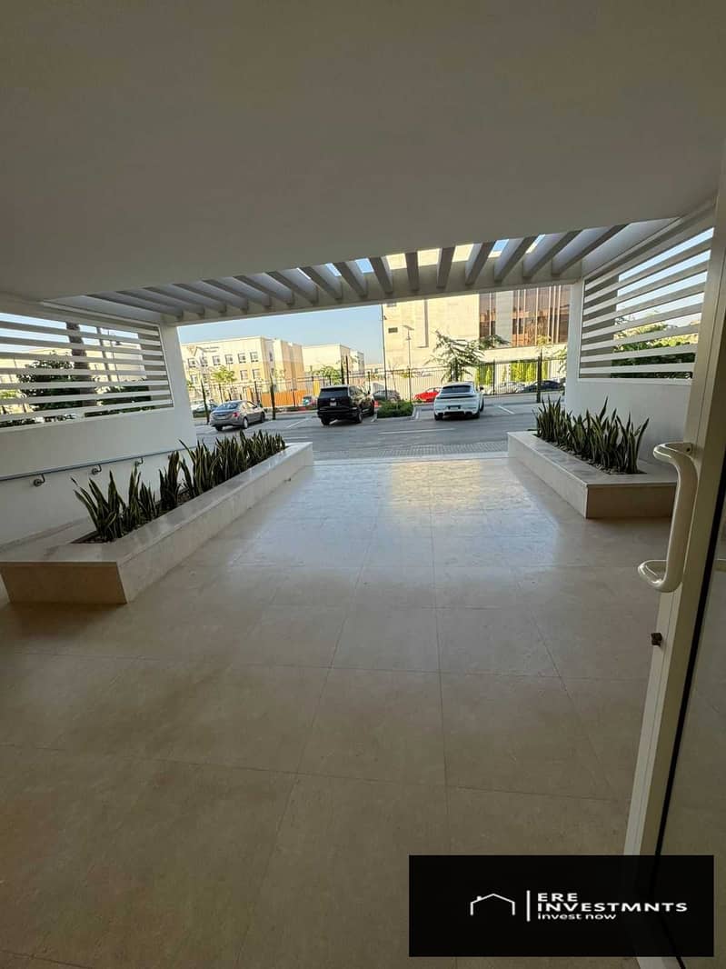 3 H97gyxhbPt3PnsiGl8Yyise7BC86z3SpdlP6oJIn. jpg