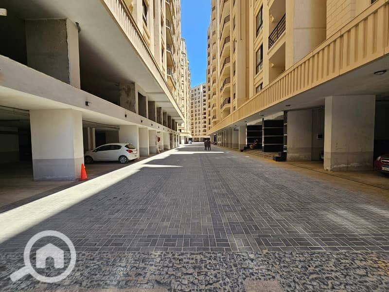 6 WhatsApp Image 2025-10-25 at 10.43. 50 AM (6). jpeg