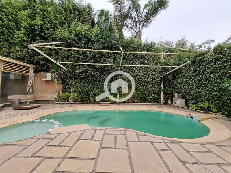 3 FB_IMG_1696190050563. jpg