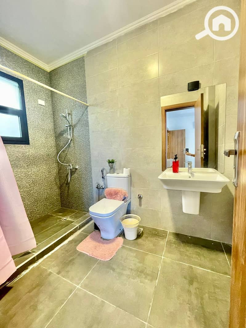 11 WhatsApp Image 2025-10-22 at 1.25. 25 AM (1). jpeg