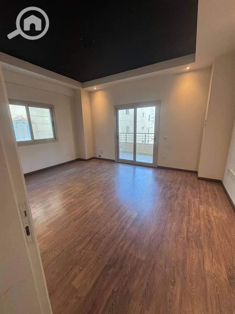 7 c27ea2d4-9419-4817-91a3-c22cbabd9422. jpeg