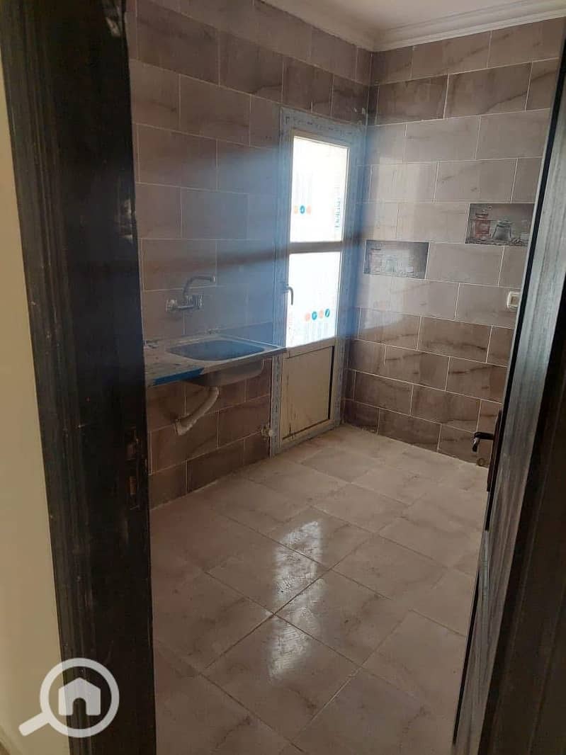 10 WhatsApp Image 2025-08-30 at 08.34. 54_b78e5b43. jpg