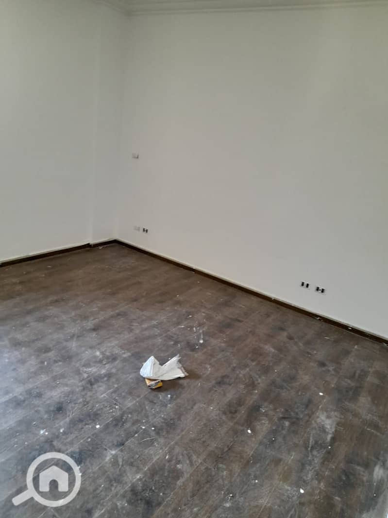 9 WhatsApp Image 2025-10-16 at 11.54. 58_309c07e2. jpg