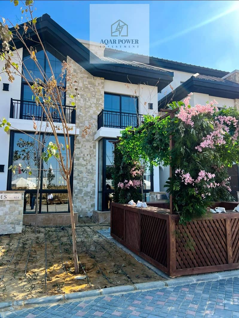 3 6d2fbf54-533e-4caa-9fa2-cb3f465ec20d. jpg