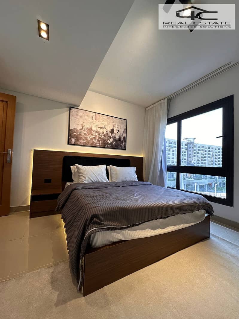 4 WhatsApp Image 2025-10-25 at 12.35. 56 PM. jpeg