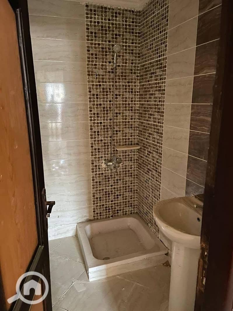 2 WhatsApp Image 2025-08-25 at 09.18. 57_2ce69e1e. jpg