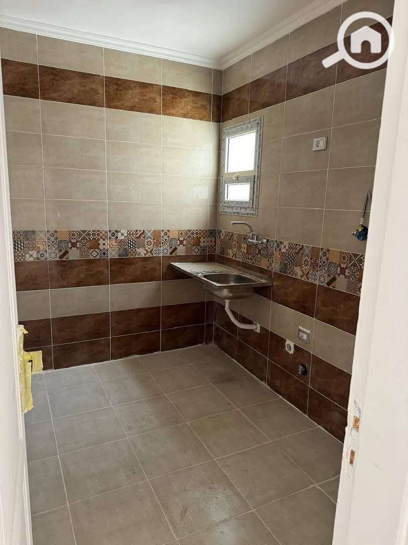 9 WhatsApp Image 2025-08-25 at 09.18. 58_d3bce5d1. jpg