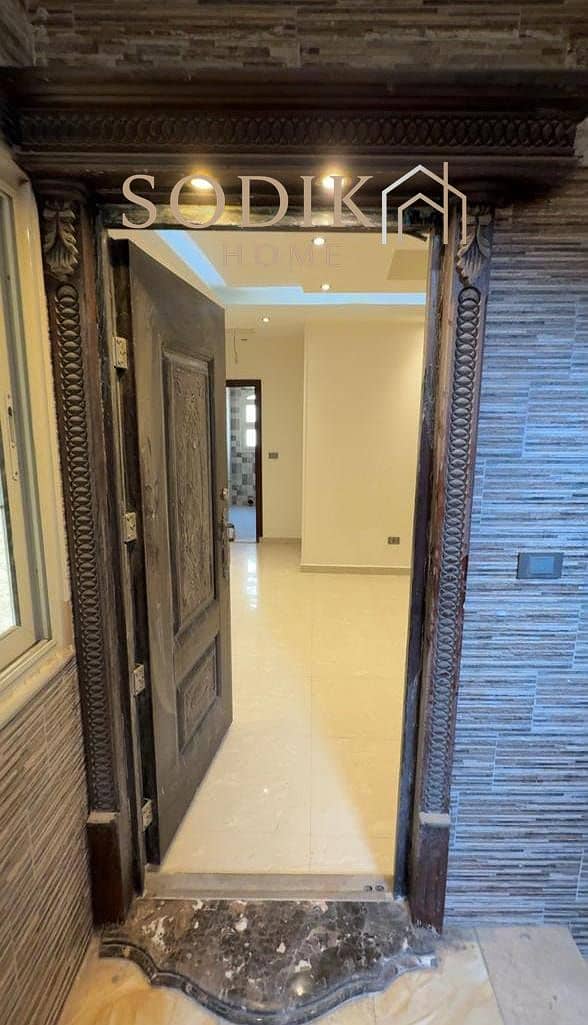 3 ee07c200-6905-4615-9ea5-0ead9a2be8d8. jpg