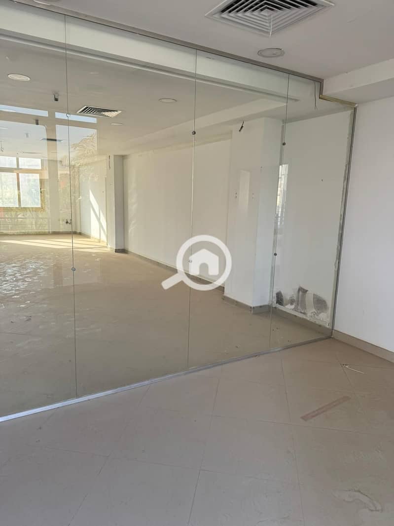 3 WhatsApp Image 2025-10-23 at 12.37. 28 PM. jpeg