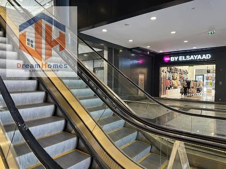 2 72be48ac-7be4-4690-8a23-f0e6e78b369d. jpg