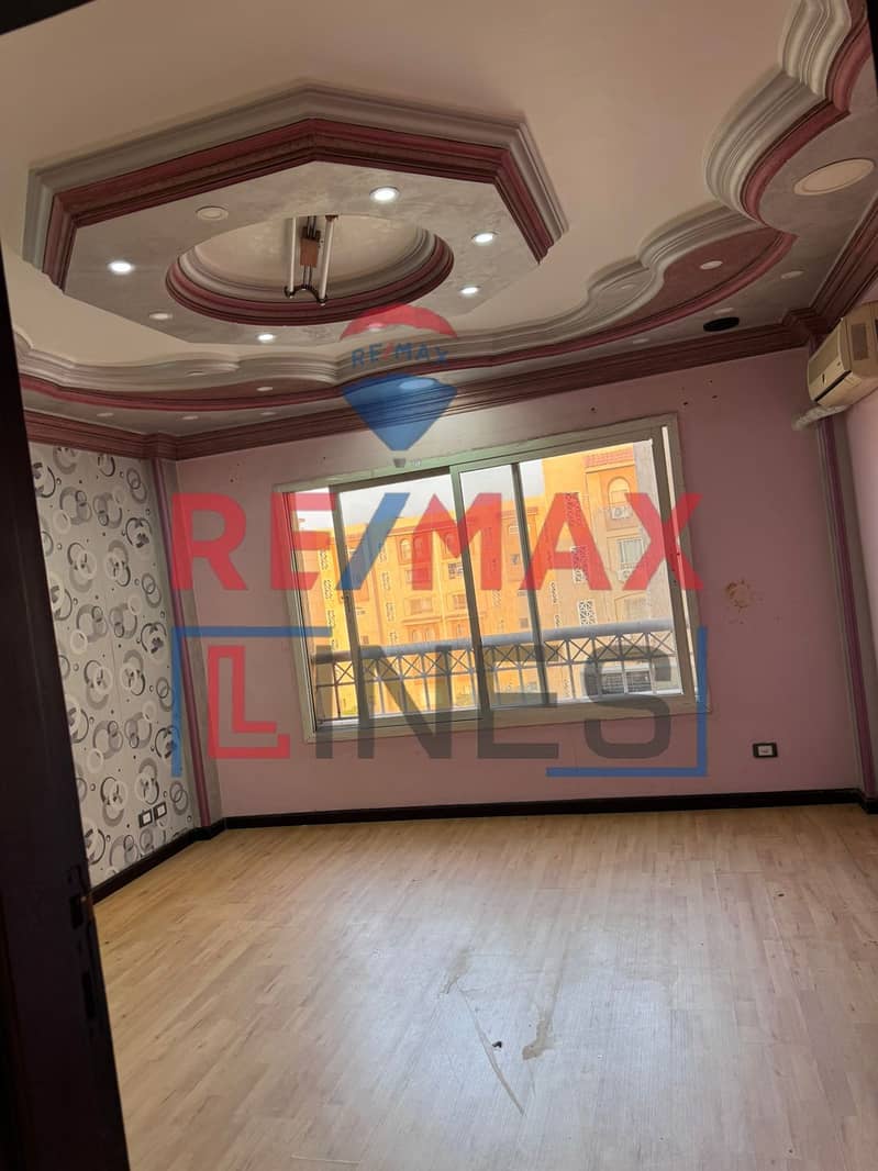 16 WhatsApp Image 2025-10-25 at 4.20. 41 PM (3). jpeg