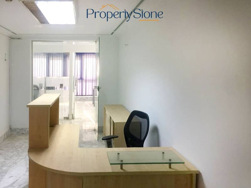 10 2c41fb60-47b1-49d9-8f3c-979ef657ada5. jpg