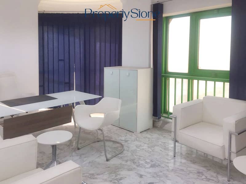 11 33bdc44e-3726-463f-8d91-26983512f615. jpg